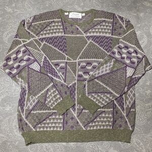 Geometric Crewneck Sweater in Green and Purple
